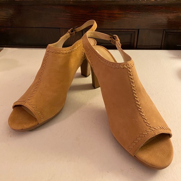 Goex Leather Sandals - Picture 3 of 5